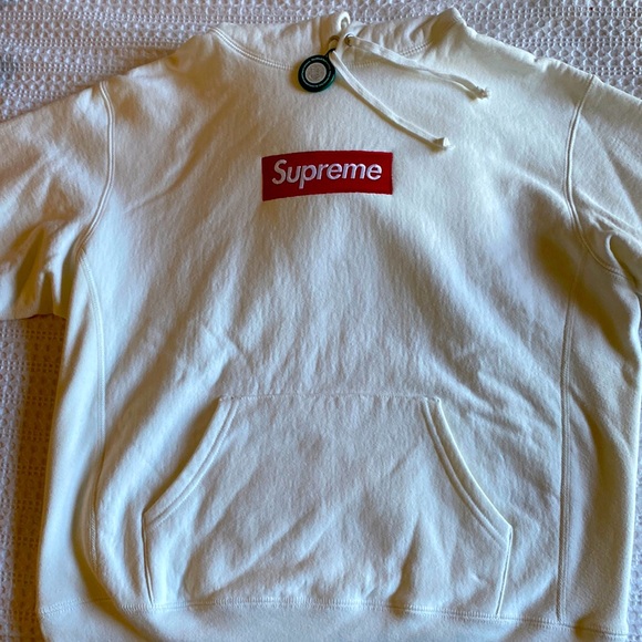 Supreme Hoodie